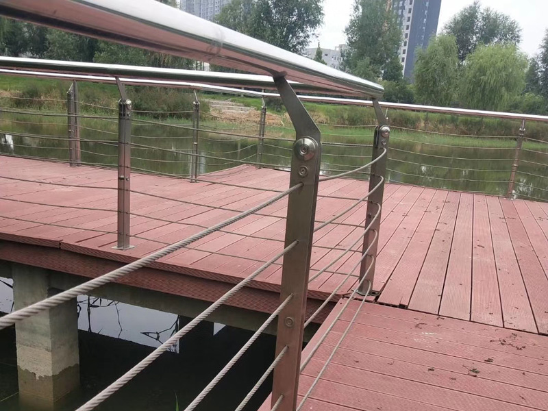 绳索护栏