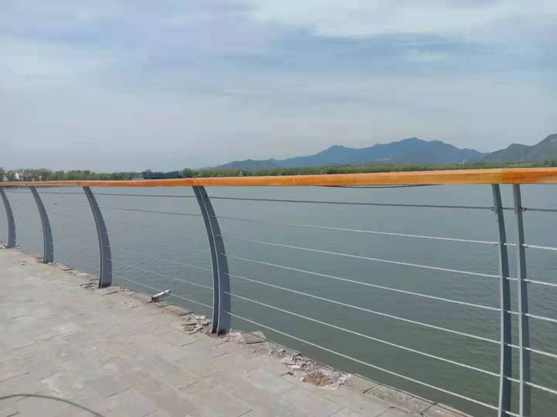 绳索护栏