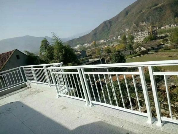 铝合金护栏