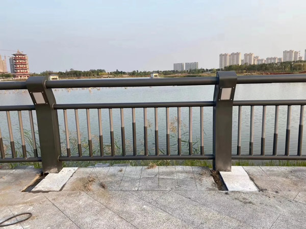 河道护栏